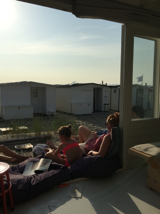 Strandhuisje IJmuiden aan Zee